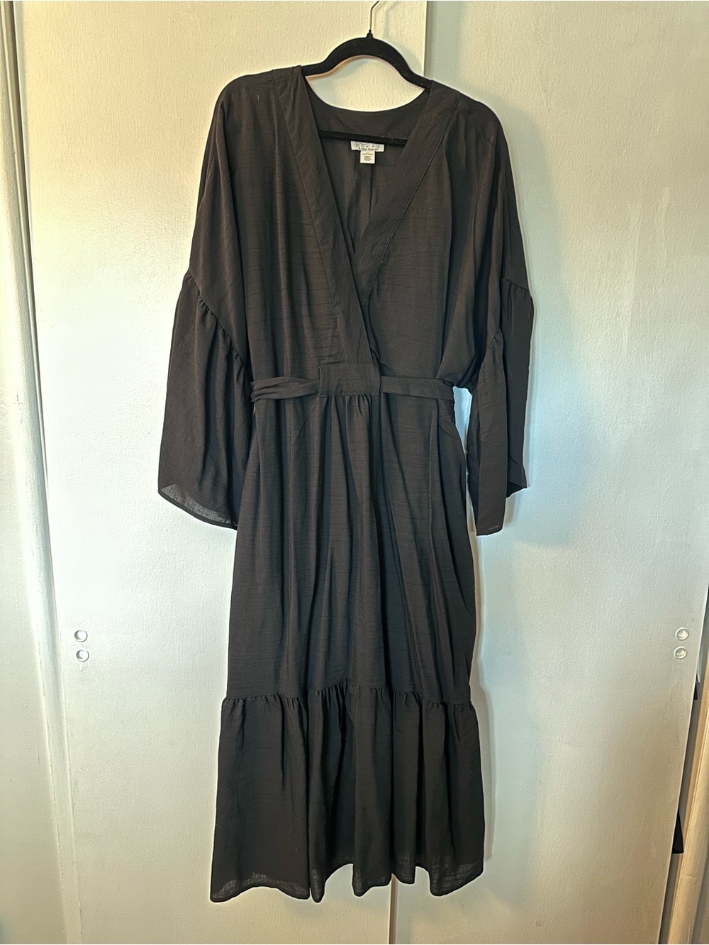 Women’s Black Wrap Midi Dress with Waist Tie size 2x, NWOT